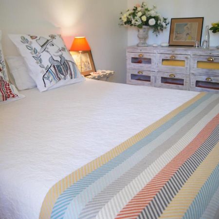 La Ferme De Gigognan Bed & Breakfast Avignon Bagian luar foto