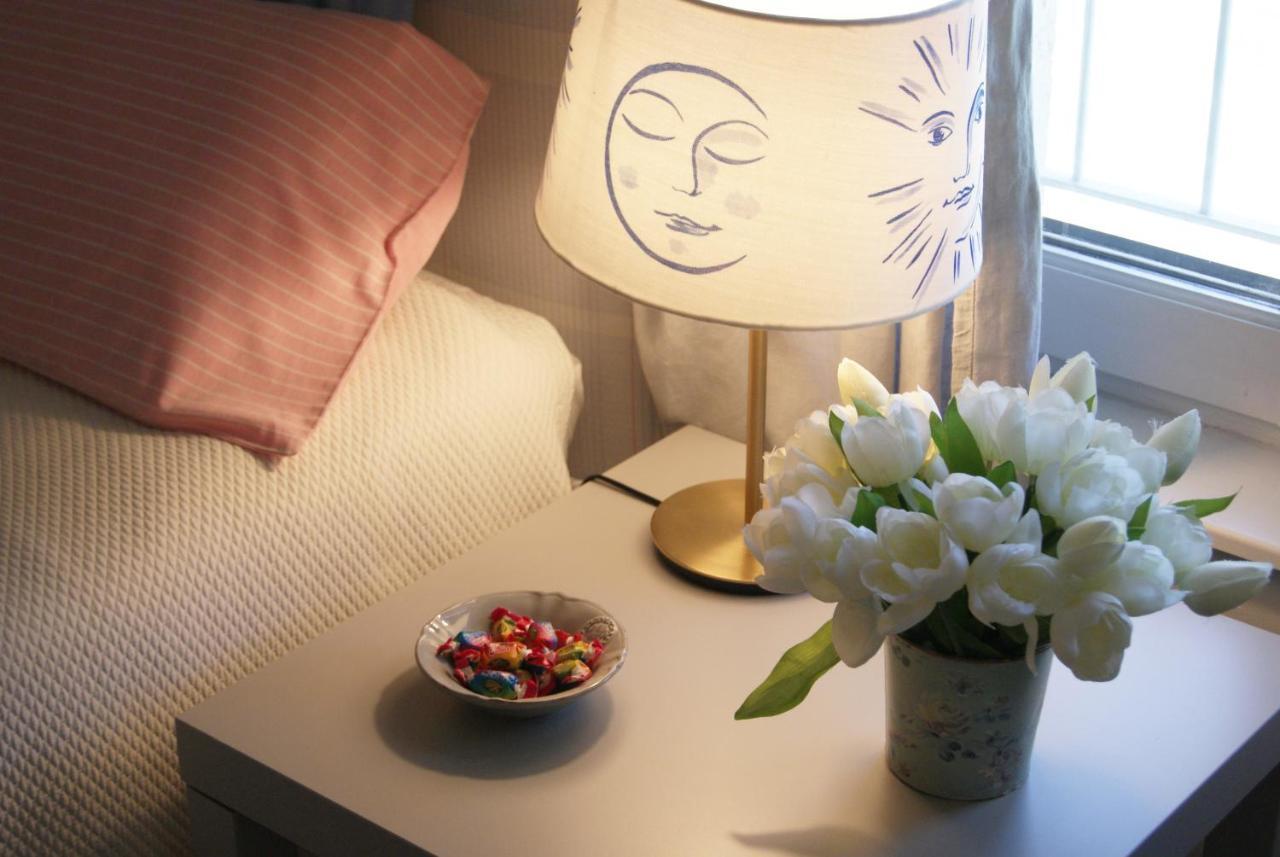 La Ferme De Gigognan Bed & Breakfast Avignon Bagian luar foto
