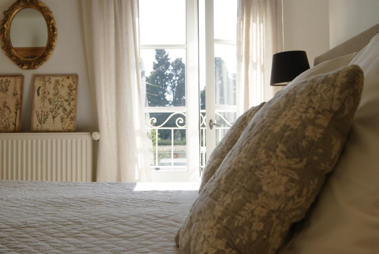 La Ferme De Gigognan Bed & Breakfast Avignon Bagian luar foto